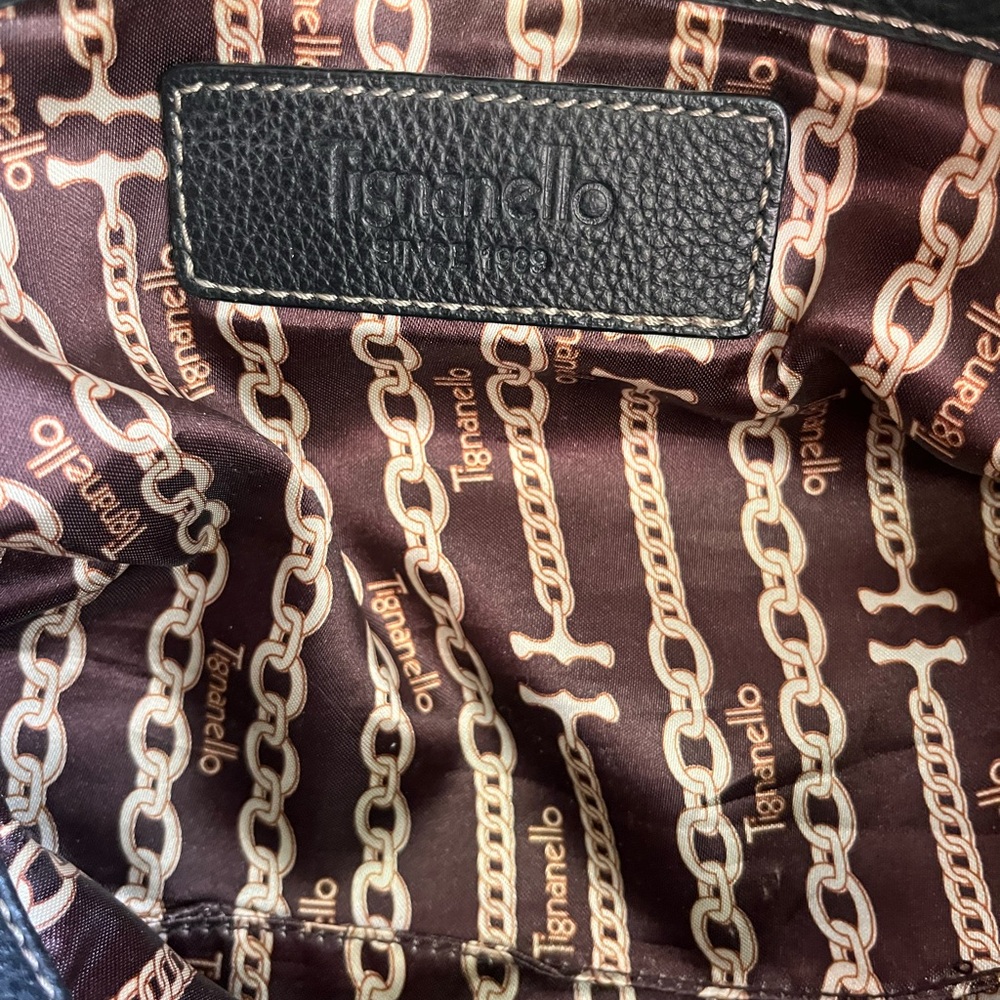 Tignanello Black Leather Shoulder Bag - Picture 12 of 12